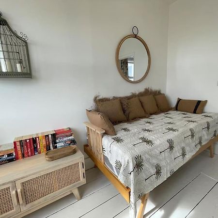 Top Deck - Fresh, Stylish Seaside Apartment Вентнор Екстер'єр фото